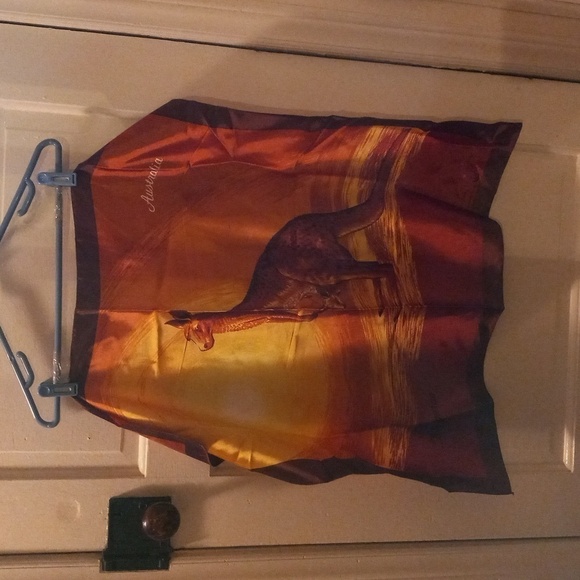Vintage Australia Kangaroo scarf - Picture 1 of 4